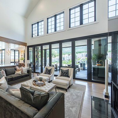 Country Manor Photo #3